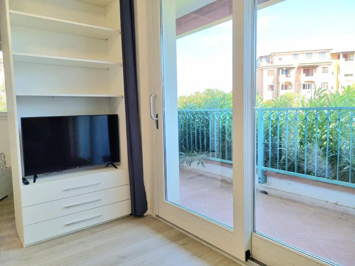 Mono Moys Apartman Olbia Olaszország