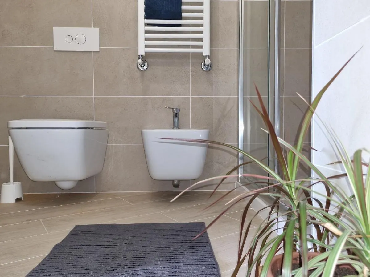 Mono Moys Apartman Olbia